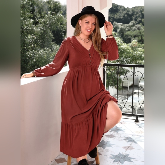 Plus Size Quarter Button V-Neck Long Sleeve Rust Color Dress - Picture 3 of 9